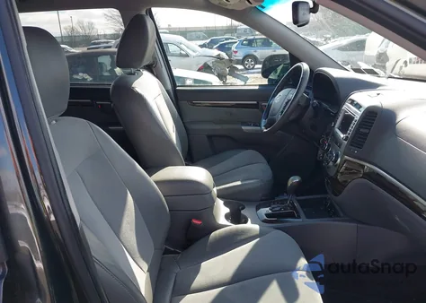 2012 Hyundai Santa Fe Se z USA, uszkodzony, nr VIN 5XYZHDAG0CG144178